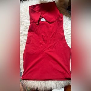 Aritzia cropped polo Babaton Contour tank Red size small